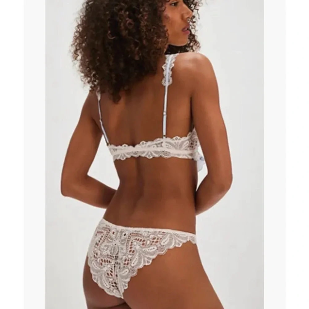 Free People Wanderlust Longline Bralette and matching panty SET iliac ice - Picture 4 of 13